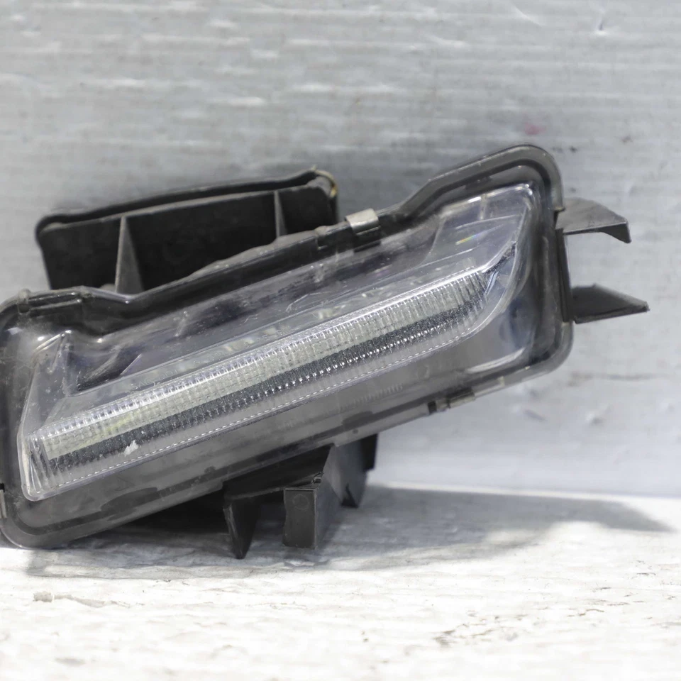 Chevrolet Camaro 2016-2017 sistema LED completo inferior luz antiniebla lateral izquierda GM 84041477 Foto 4 de 4