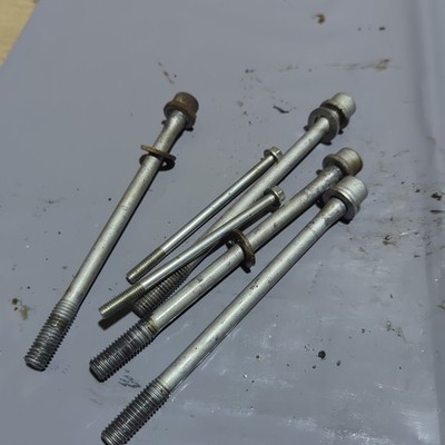 Kawasaki BR125 Z125 EU4 Bx125 Ninja 125 Motor Schrauben Kopf Zylinder Stretch 