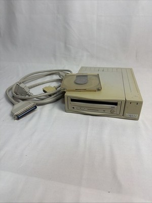 STORM Externes SCSI CD-ROM Laufwerk 2MB Cache Retro Computer Amiga Sampler Kabel
