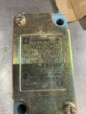 Telemecanique Endschalter ZC2JC1H29 Neu XC2JC (R19)