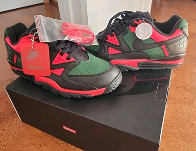 Nike Supreme Air Cross Trainer 3 Low SB Pro US 10 Black Red Green air force 1