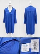 Vintage Vanity Fair Blue Nylon Housecoat Robe Women  s Large Button Front NWOT