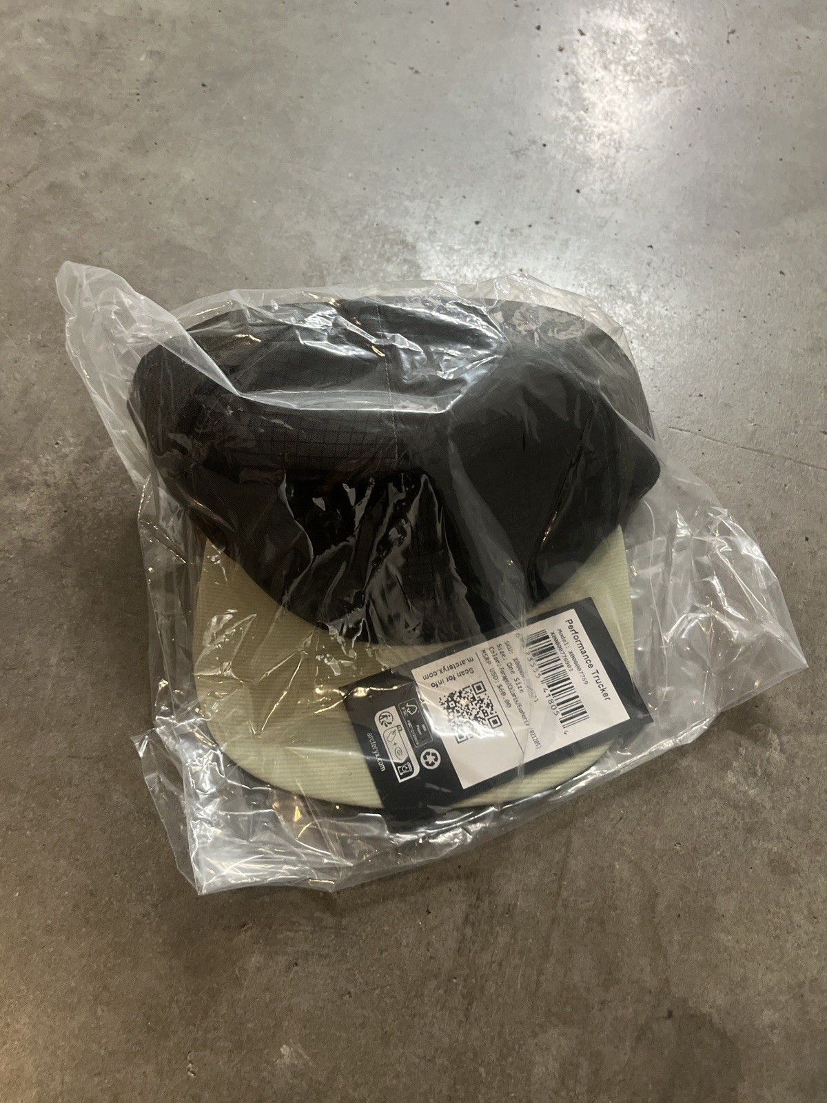 Cappello camionista Arc'Teryx Performance taglia unica cinturino regolabile verde leggero