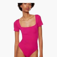 Aritzia Babaton Contour Squareneck Shortsleeve Bodysuit Magenta Pink Women's S