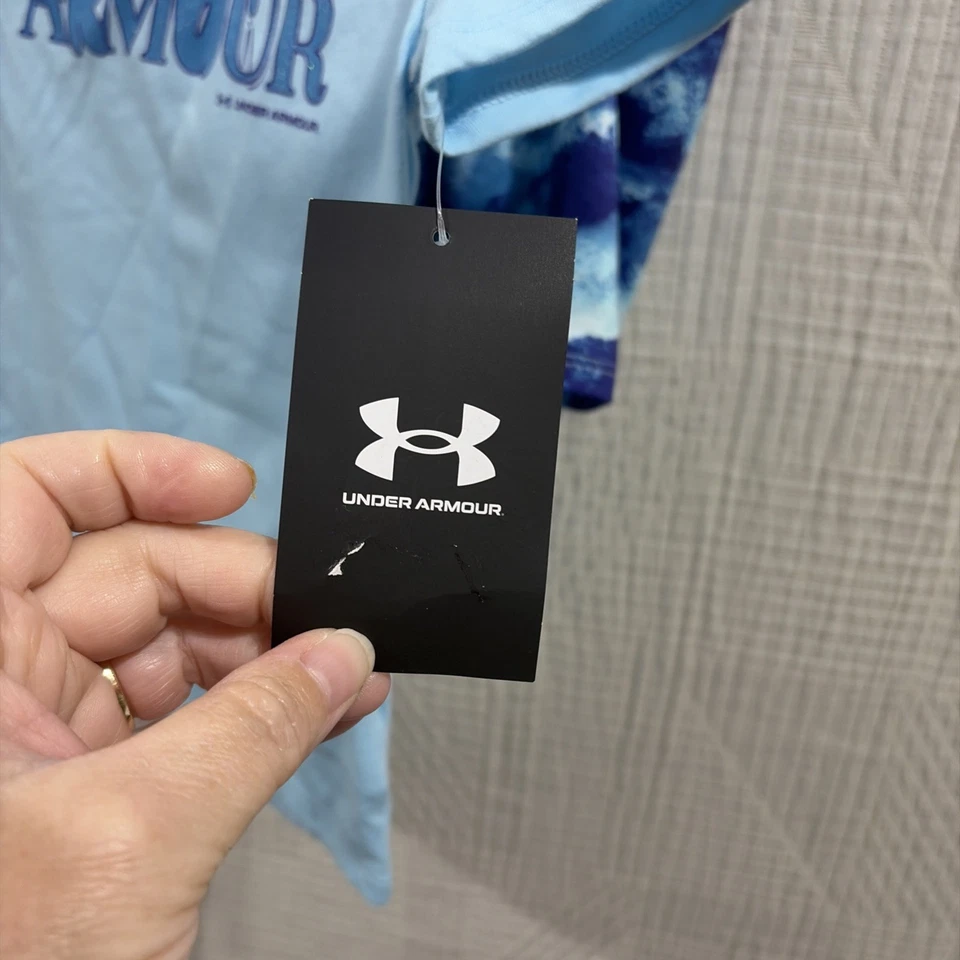 Juego corto Under Armour niñas 2 piezas talla 5 nuevo Foto 4 de 4