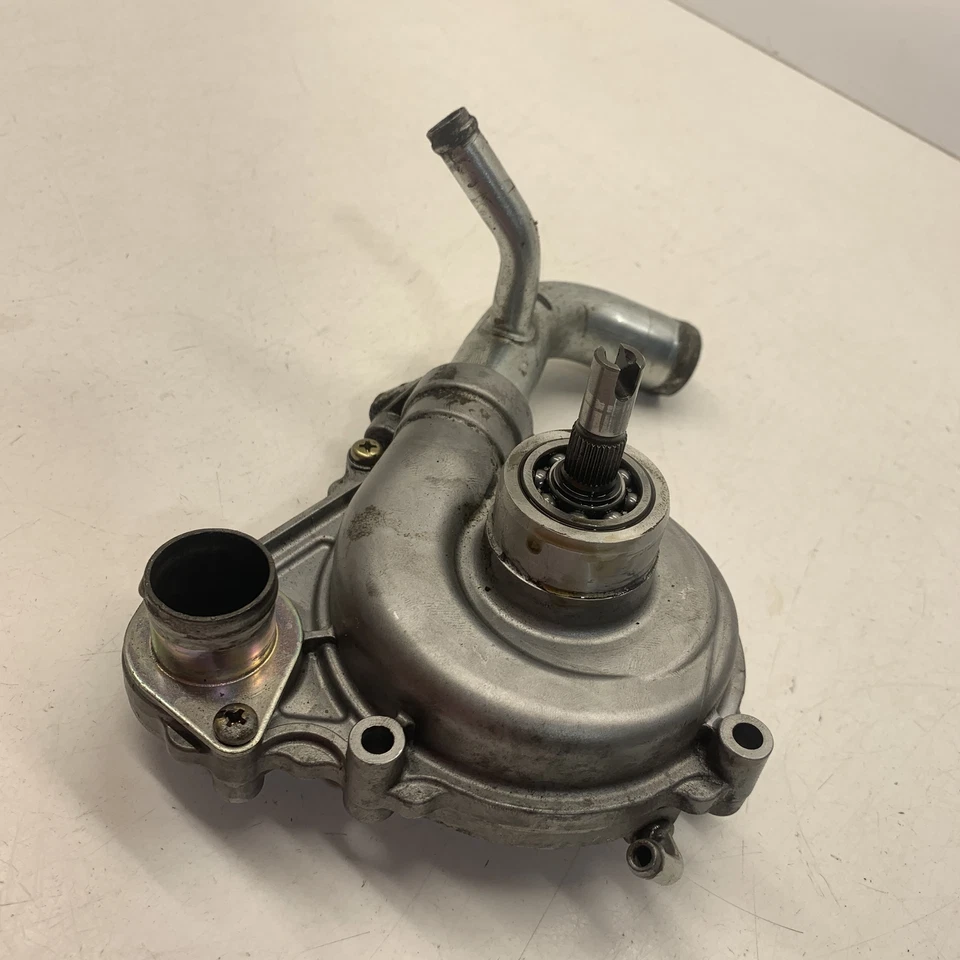 Carcasa, bomba de agua Asm - Yamaha Apex 2007 Foto 4 de 4