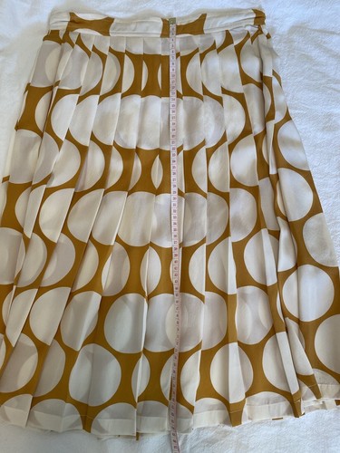 Valentino - Silk 2 Piece Top & Skirt Size. IT 44 (US 6 AU Size 10) mustard white - Picture 8 of 12