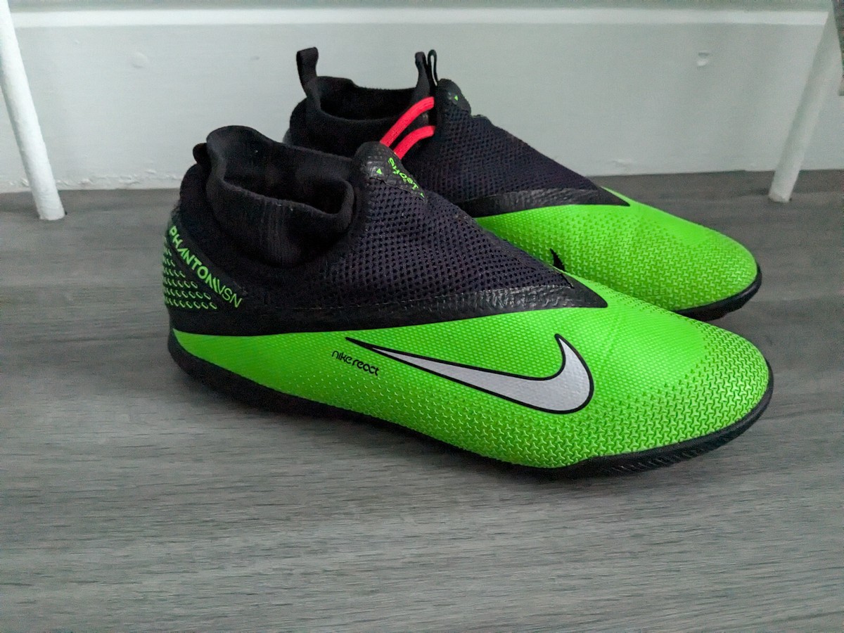 Football Shoes Phantom Vision Pro Indoor Football Shoes Nike REACT
