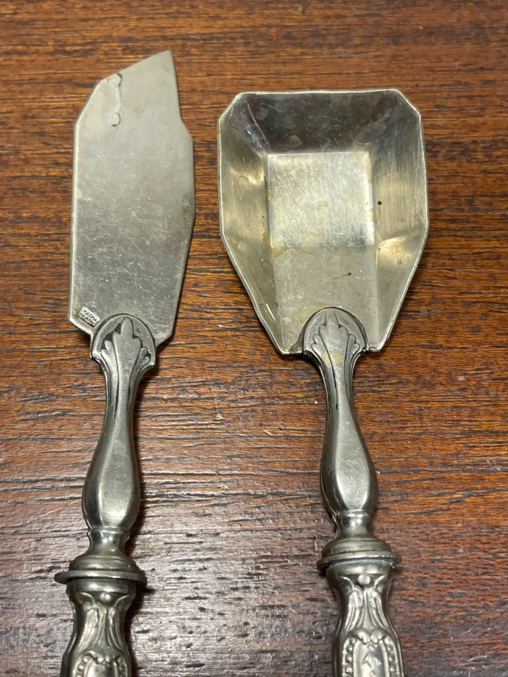 Vecchia Zuccariera Con Beccuccio in Metallo Argentato (10-21/1) - Immagine 3 di 4