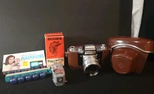 Praktica FX Camera Kit w/ Zeiss Biotar Lens + Flash + Bulbs — Vintage 1950s