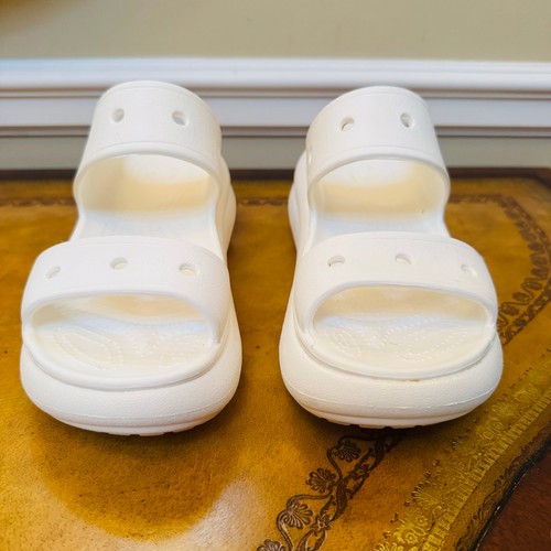 Crocs Unisex Classic Crush Bone Sandale Herren Größe 5 Damengröße 7 - Bild 9 von 13