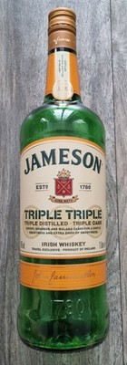 Jameson Irish Whiskey Triple Triple Cask Whisky 1 liter Deko Leer