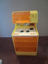 Vintage 1978 Kitchen  Stove Set Mattel Barbie Dream House Doll Furniture