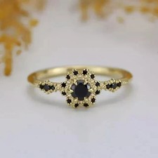 2 Ct Round Cut Black Onyx Women's Halo Engagement Ring In 14K Yellow Gold Plated
