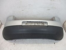Stoßstange hinten Heckschürze LA7W Reflexsilber Metallic passt für VW  GOLF V