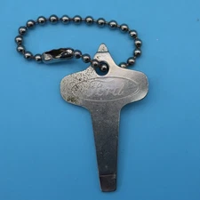 Vintage FORD Screwdriver Type keychain "WIDE TYPE NARROW TYPE REGULAR" 1980's?