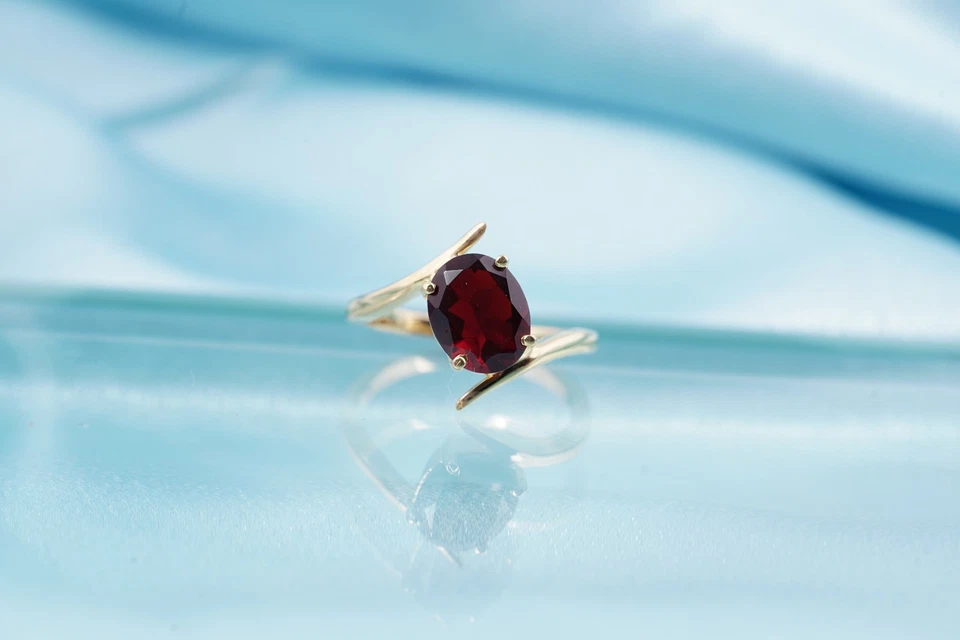 1Ct Oval Cut Lab Created Red Ruby Gemstone Solitaire Women Ring 14K Gold plated - Image 3 of 4