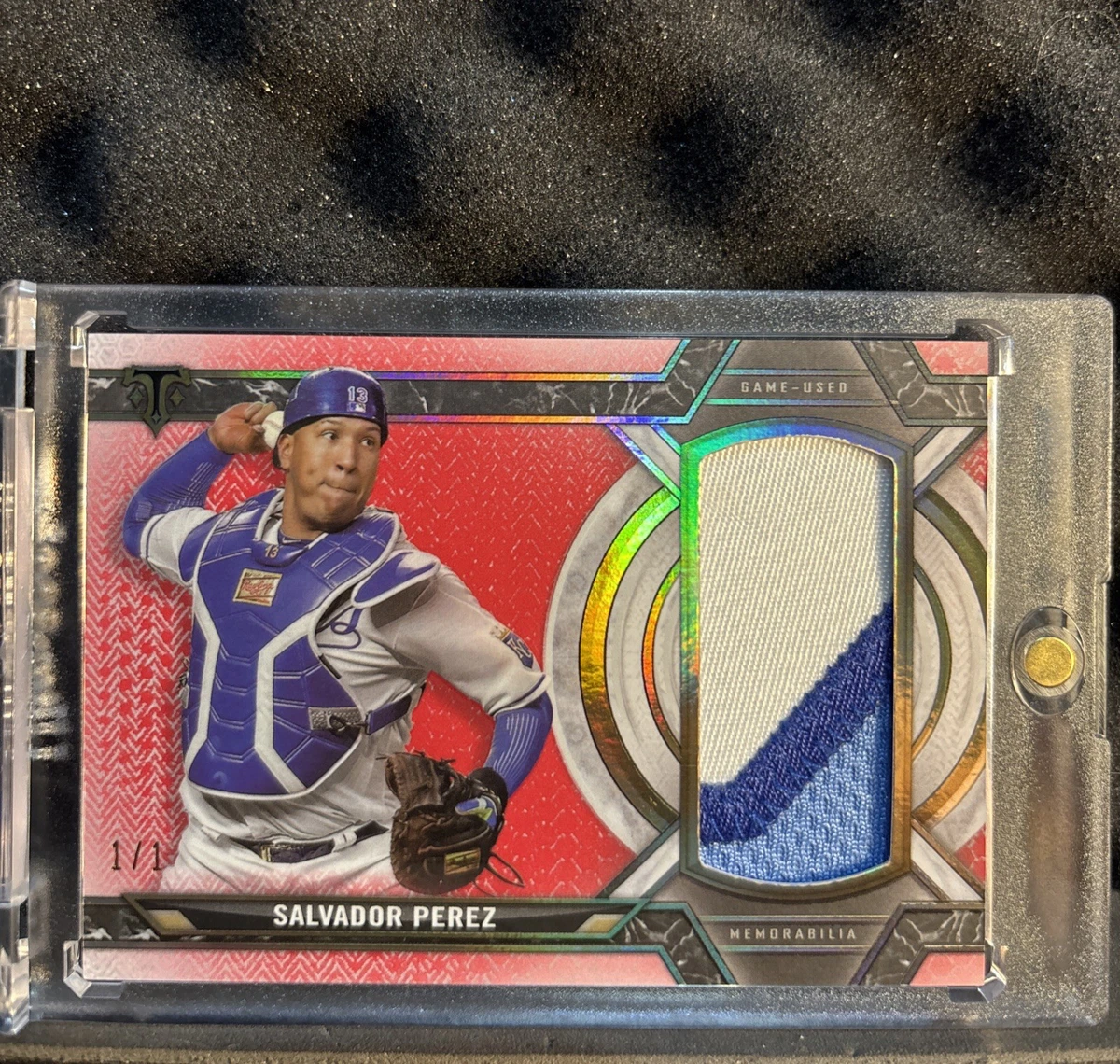 topps サルバドール・ペレス　直筆サイン　祝本塁打王！　99枚限定　Auto Salvador Perez Baseball Serial Numbered Sports Trading Cards