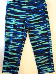 old navy capri yoga pants