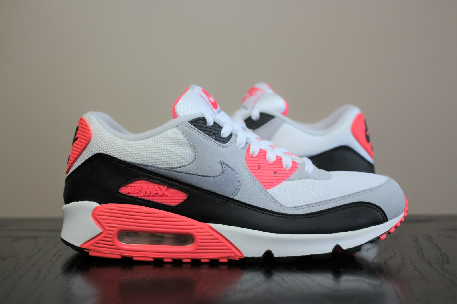 DS 2008 NIKE AIR MAX 90 INFRARED SZ 9.5 