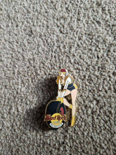 Badge émail Métallique 'Loup Solitaire Sans Vélo Club' - Broche Revers Pour Motard, Collection