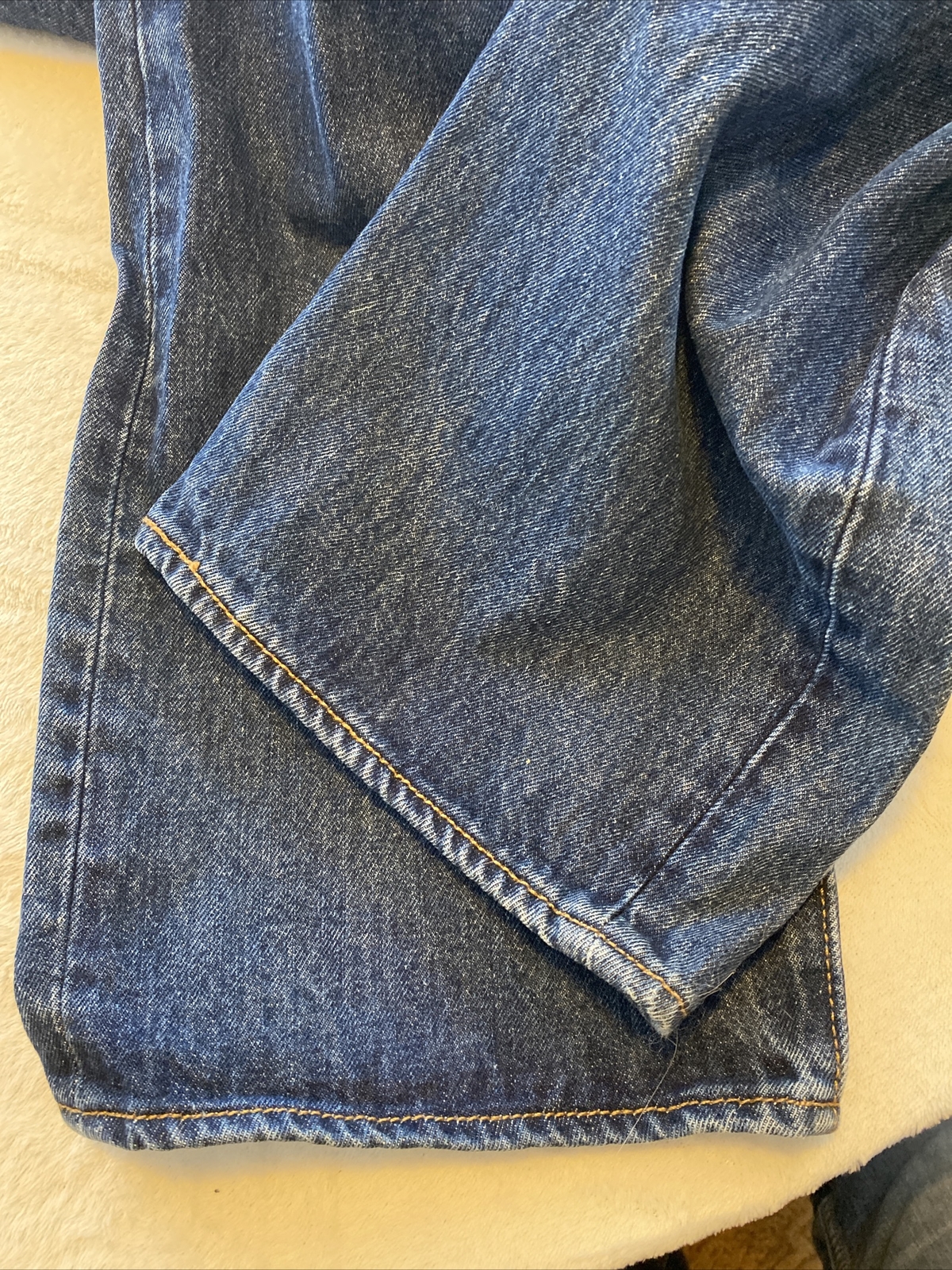 men’s Levi’s 501 jeans 42 x 29 Gem