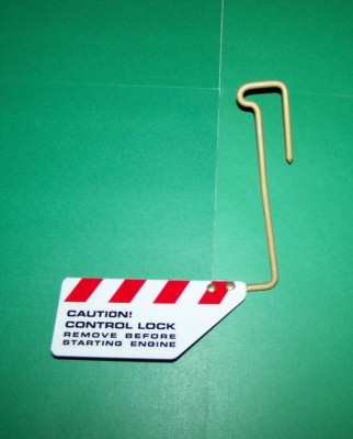 Cessna 152 Control lock fits all serial numbers.