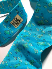 HERMES VINTAGE ELEPHANT WISHING TO FLY LIKE DUCK TIE HIGH END FRANCE BLUE GREEN