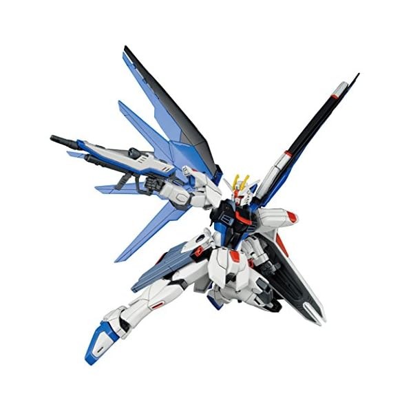 HG Gundam Seed 1/144 ZGMF-X10A Freedom Gundam Plastic Model kit HGCE Official