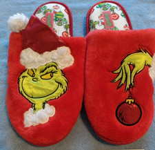 S G FOOTWEAR GRINCH SLIPPERS WOMENS SIZE 9/10. NEW WITHOUT TAGS.