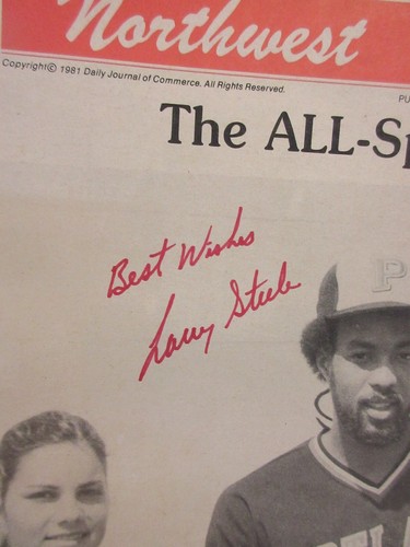 1981 SPORTS PEOPLE NORTHWEST 1st Edition Newspaper Signed by LARRY STEELE MiNt - Picture 2 of 2
