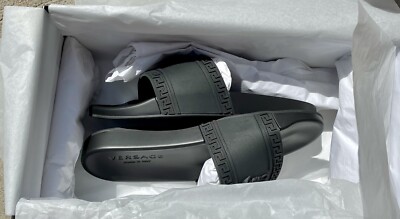 palazzo medusa pool slides