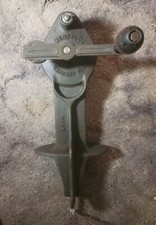 RARE Antique Wenzel Co Chicago Cast Iron 35MM Hand Crank Film Rewinder