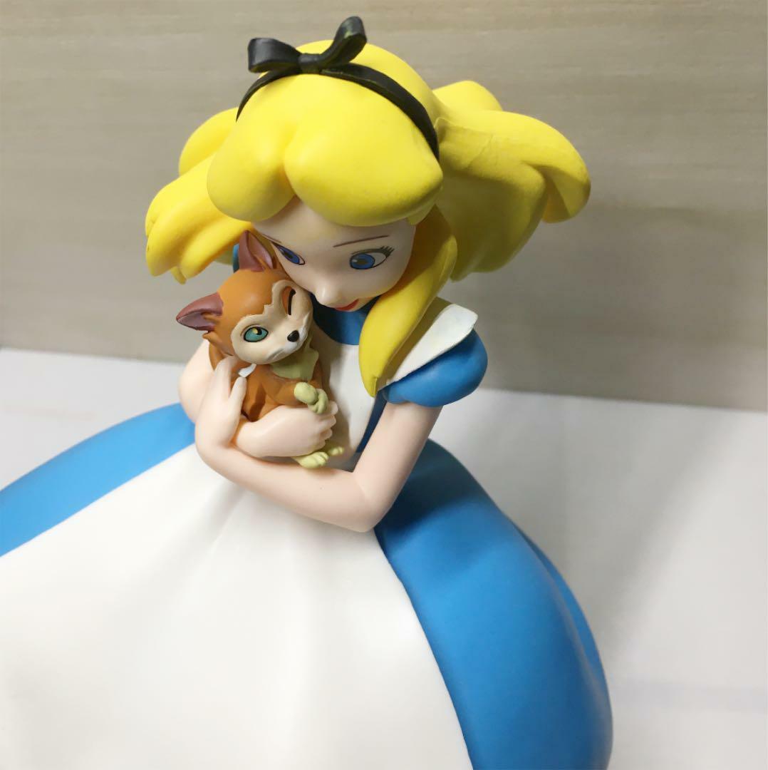 Alice in Wonderland Alice Premium Figure Disney Princess SEGA