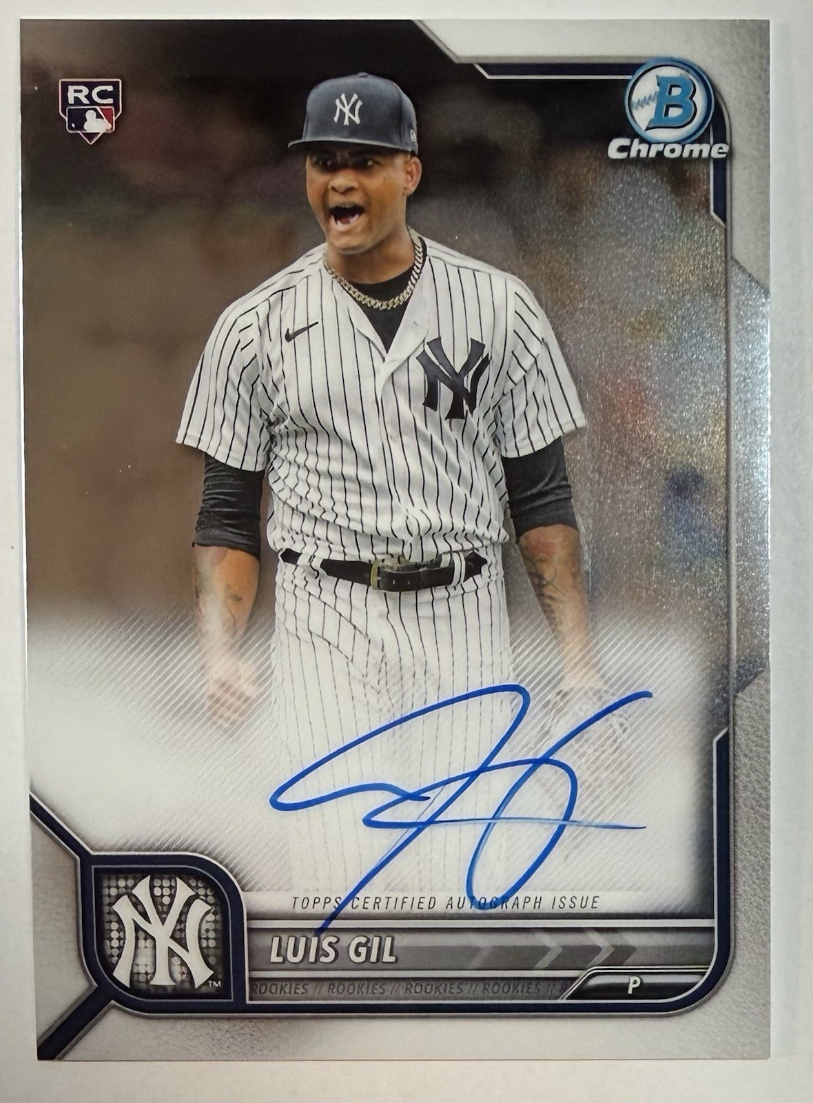 Luis Gil 2022 Bowman Chrome Rookie Auto #CRA-LG Yankees Rc