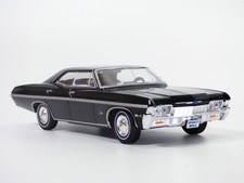 CHEVROLET IMPALA noir 1968 1/43