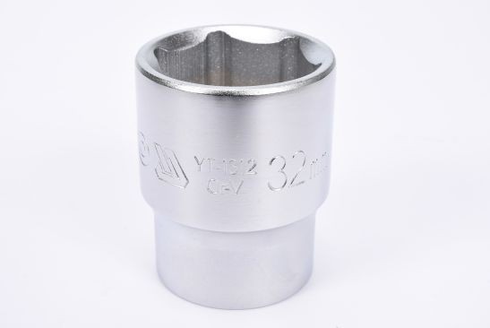 Douille Yato 3/4 pouce hexagonal 32mm pour clé à choc manuelle