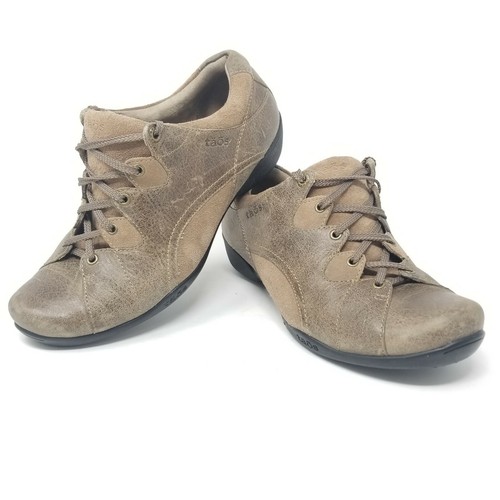 taos fashion sneaker