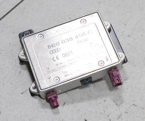 AUDI A4 B7 8E Avant S Line Bj 06 Antennen Verstärker 8E0035456C #90726-F195