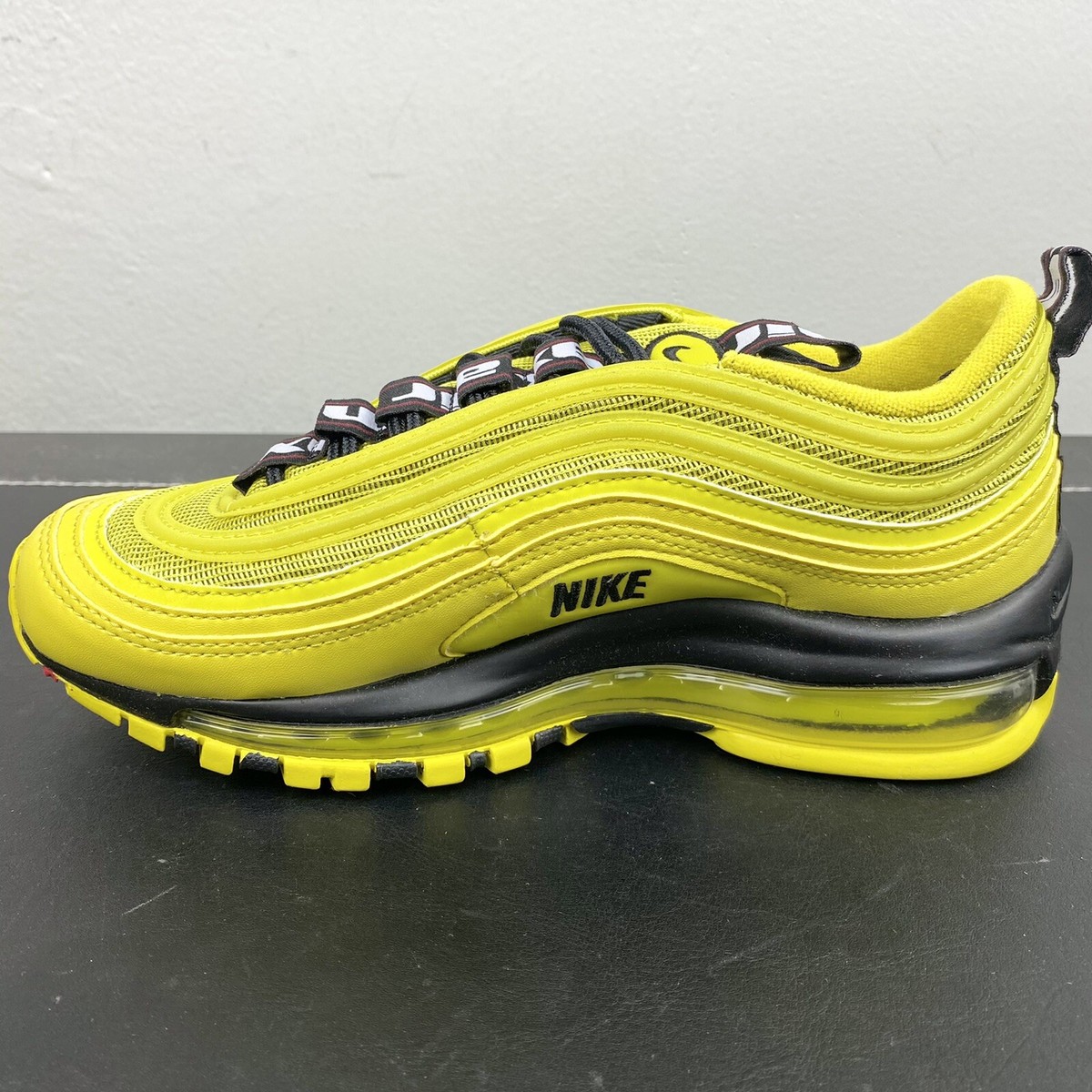 New Nike Air Max 97 GS Sz 4Y Womens Sz 5.5 Bright Yellow New Nike Air Max 97 GS Sz 4Y Womens Sz 5.5 Bright Yellow
