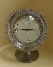 Vintage crystal desk clock, Daum, France 