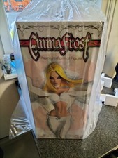 SIDESHOW EXCLUSIVE EMMA FROST PREMIUM FORMAT FIGURE Statue Maquette X-men