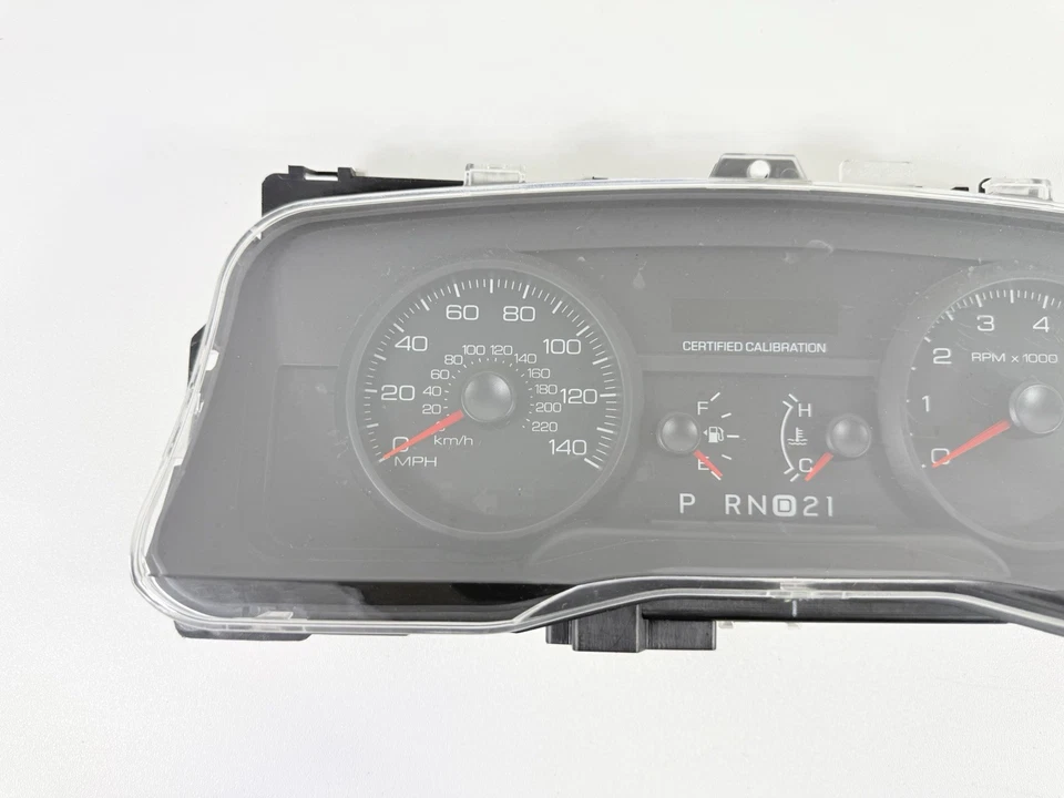 Cuadro velocímetro Ford Crown Victoria P71 2009-2011 certificado 167.374 millas Foto 3 de 4