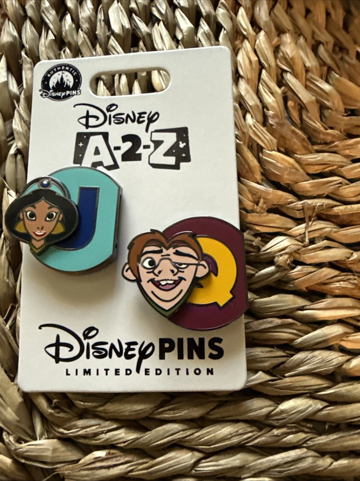 2026 Disney Parks A-2-Z Series Jasmine And Quasimodo Pin Set LE 1250