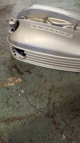 BMW R1150GS linke Seitenventilabdeckung - Bild 9 von 11