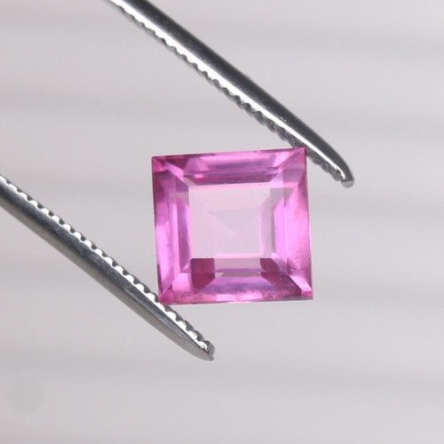 Saphir Rose Naturel Rond 8 Carats Certifié GIR - 11mm - Qualité Exceptionnelle