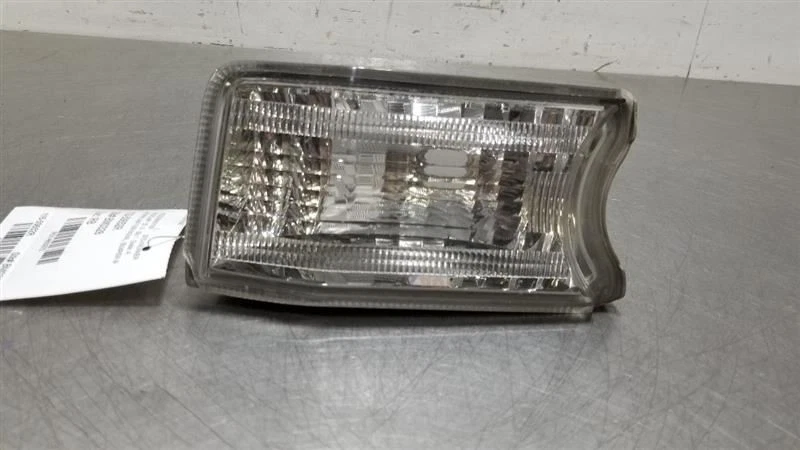 10 2010 Toyota 4runner OEM pasajero derecho parachoques montado lámpara de estacionamiento intermitente Foto 2 de 4