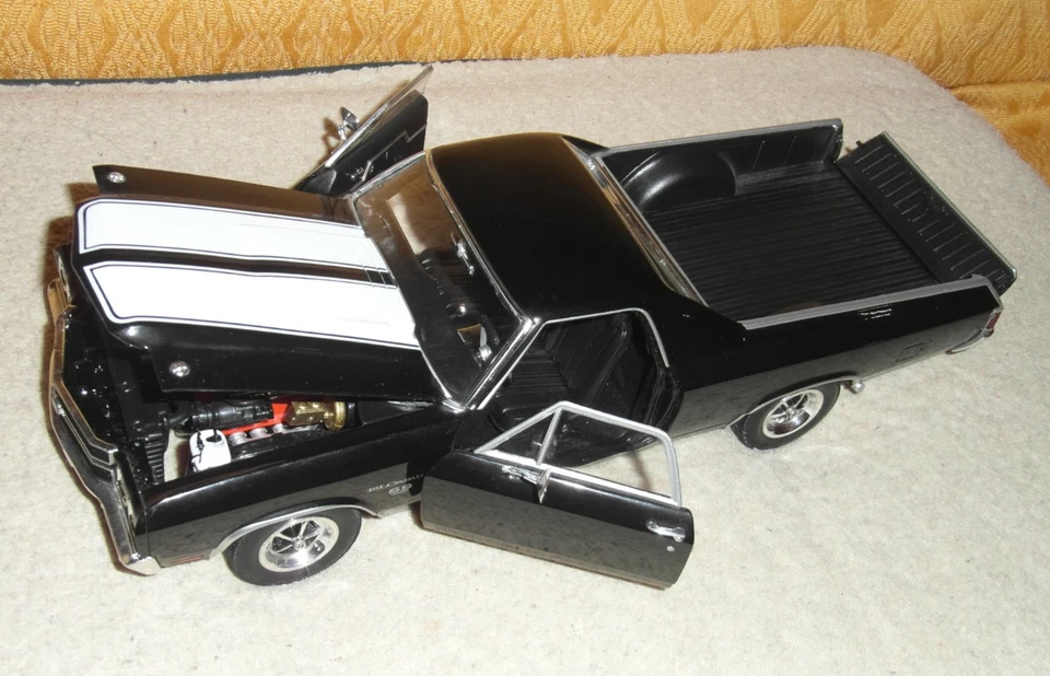 Chevrolet El Camino 1970 - 1:18 Welly - Immagine 4 di 4