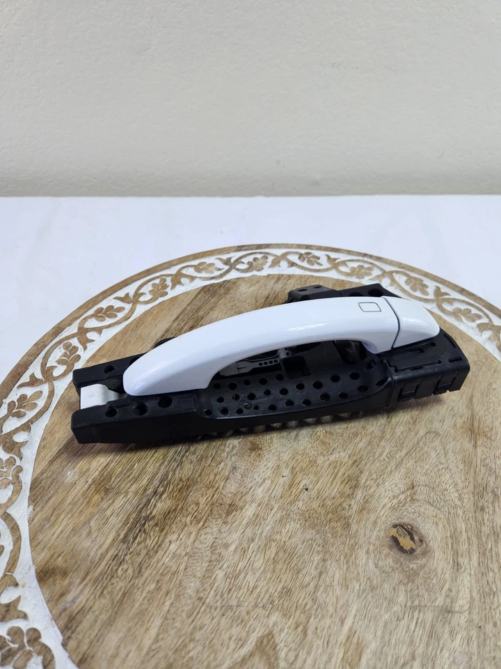 Audi Q5 2010 manija de puerta exterior delantera derecha pasajero blanco OEM Foto 3 de 4