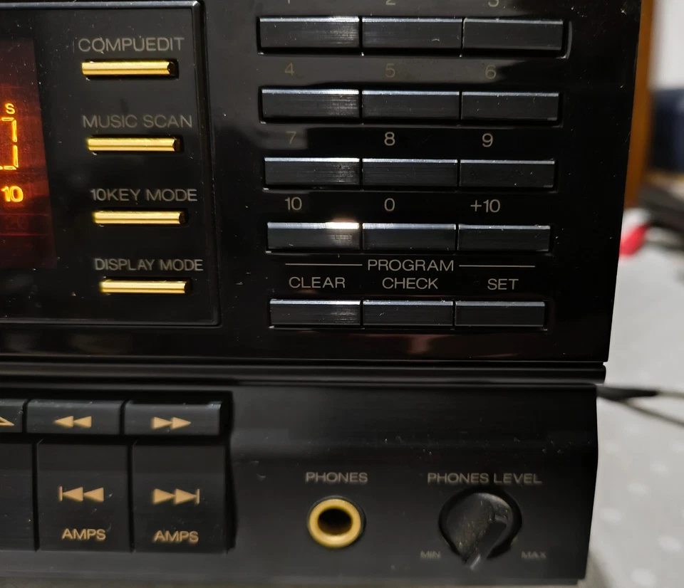 Lettore CD sansui CD-X711 - "audiophile" - Compact Disc (DAC),MN6471M Uscite XLR - Immagine 4 di 4